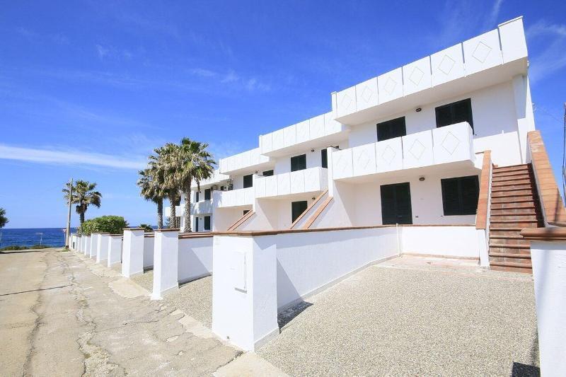 Blu Side Hotel & Residence Torre San Giovanni Buitenkant foto