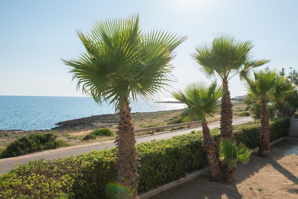 Blu Side Hotel & Residence Torre San Giovanni Buitenkant foto