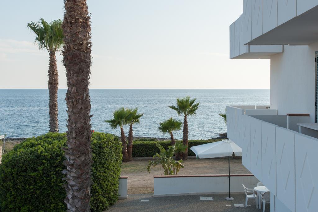 Blu Side Hotel & Residence Torre San Giovanni Buitenkant foto