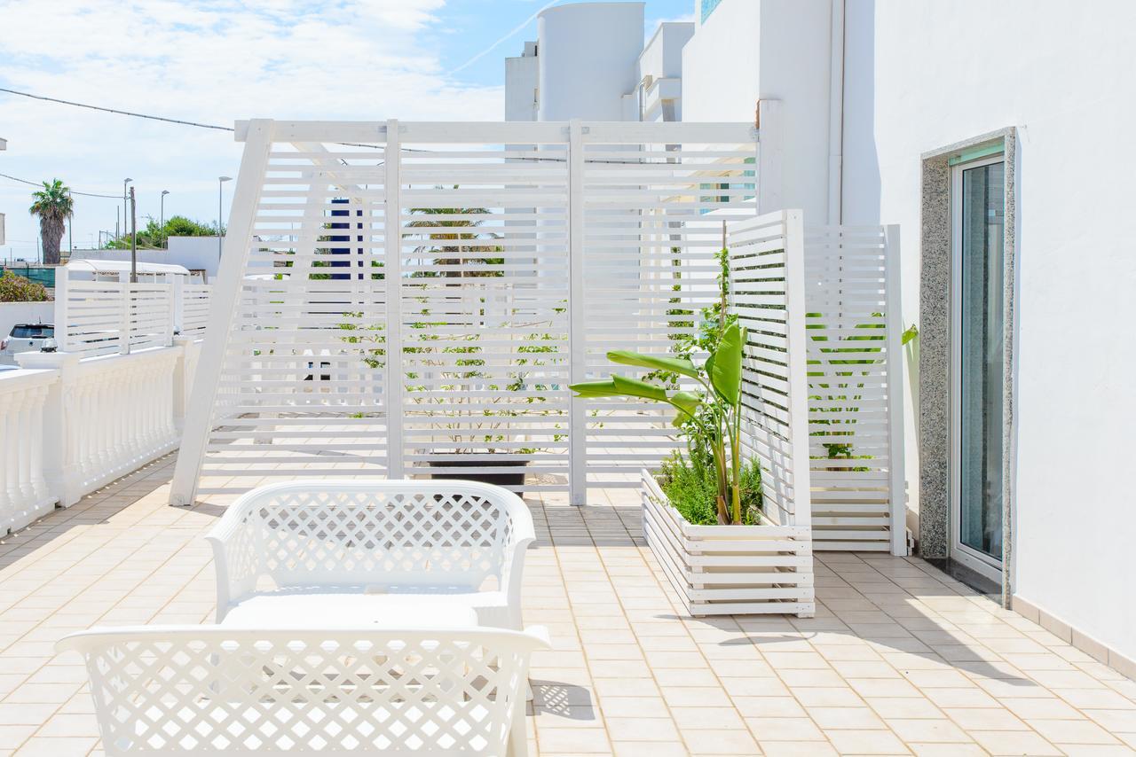 Blu Side Hotel & Residence Torre San Giovanni Buitenkant foto